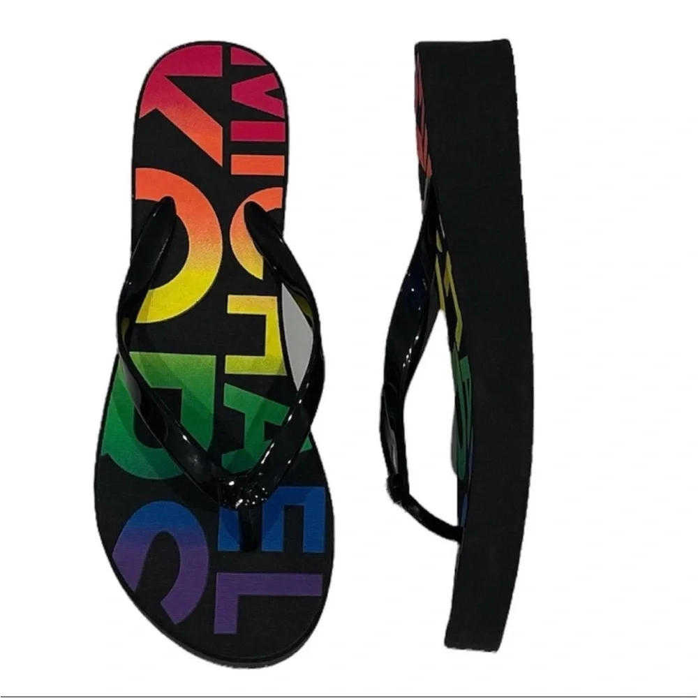 NEW Michael Kors Bedford Flip Flops Sandals